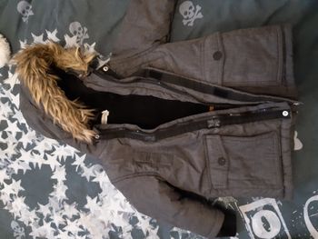 Manteau d'hiver taille 3 ans