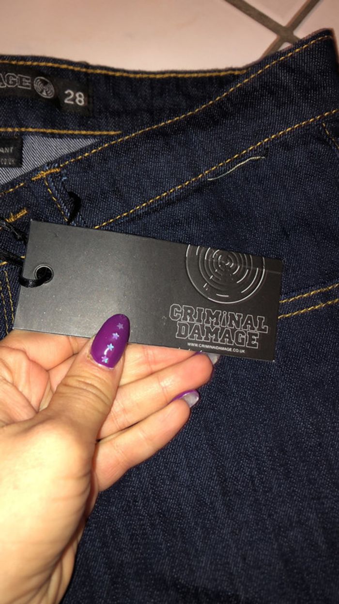 Jean brut taille 28 neuf avec étiquette Criminaldamage - photo numéro 2