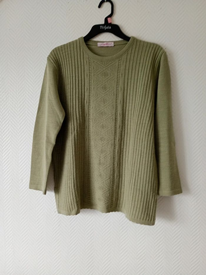 Pull vert kaki