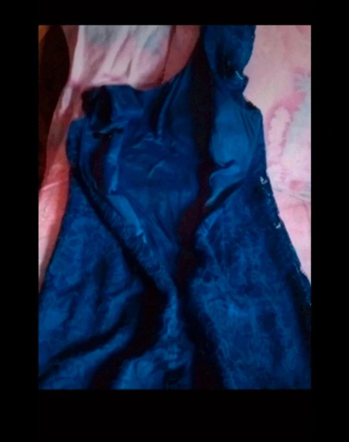 Robe habillée en dentelle - photo numéro 5