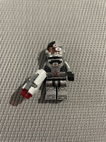 Lego DC Super Heros Cyborg - Black Gloves - Mini figurine 76028