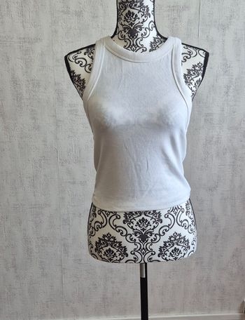 Top débardeur haut blanc bershka neuf avec etiquette taille 40 L