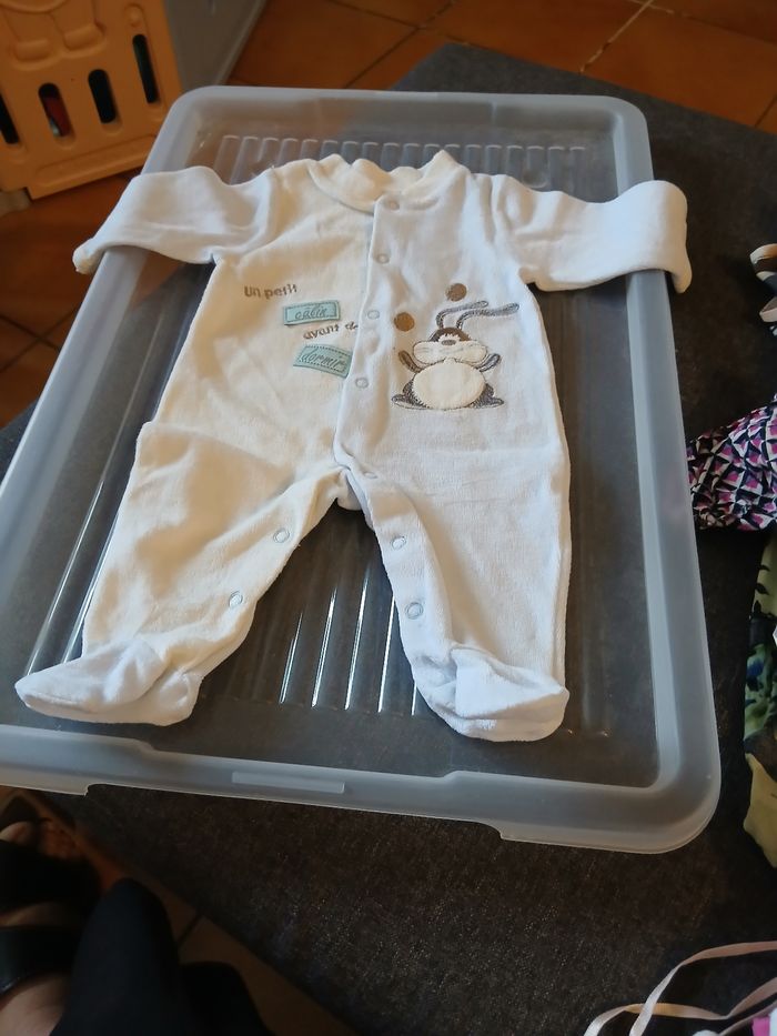 5 pyjamas 1 mois - photo numéro 3