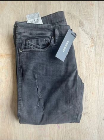 Jean femme Diesel neuf taille 36