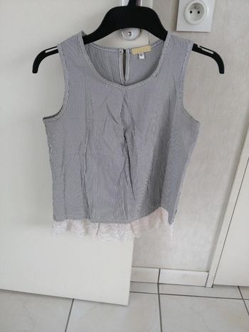 Haut sans manches