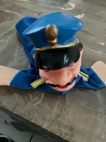 Marionnette gendarme