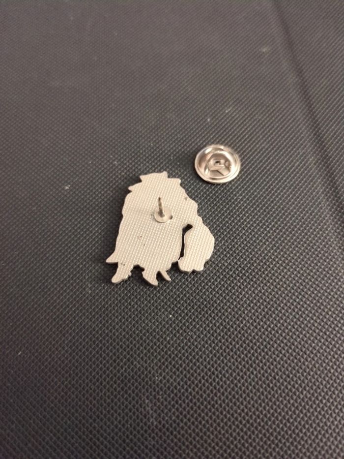 Pin's Chat Potté Image d'Epinal - photo numéro 2