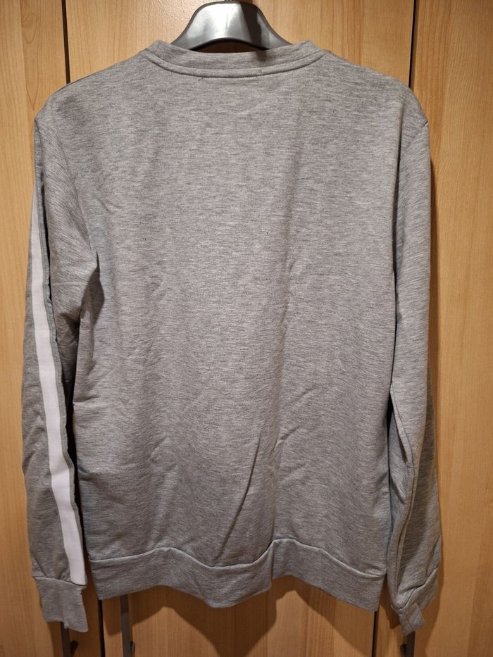 Sweatshirt gris chiné neuf Trendyol S - photo numéro 3
