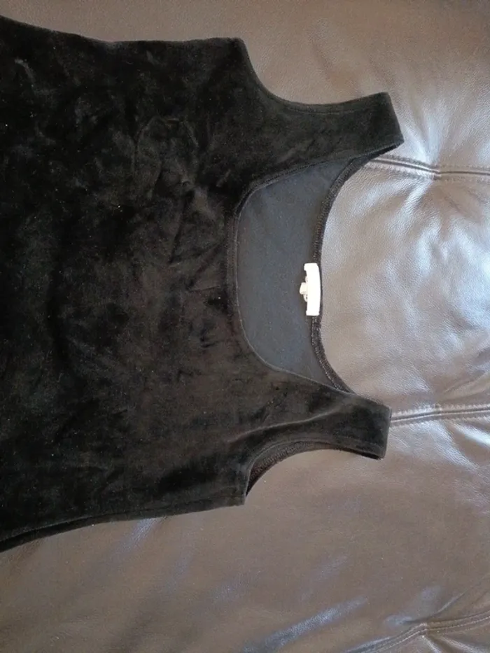 Haut velours noir taille unique 36 - photo numéro 2