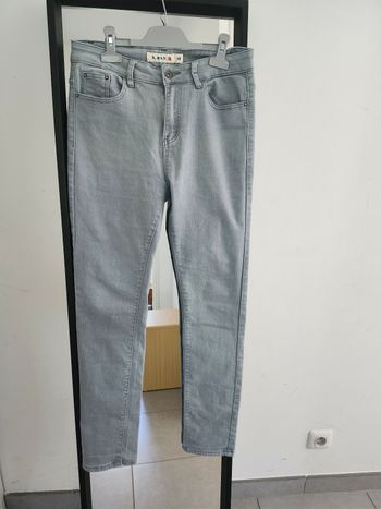 Jean skinny XMAX taille 38