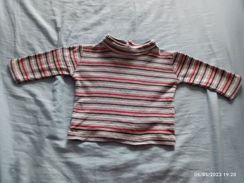 T-shirt manches longues taille 3 mois