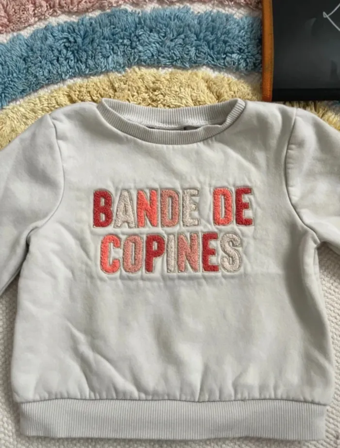 Sweat tao copine