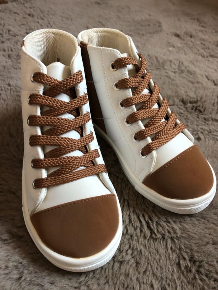 Chaussures montantes - photo numéro 2
