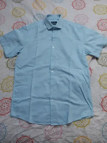 Jolie chemise homme S Armand Thiery