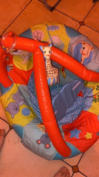 Jouet gonfable bébé éducatif