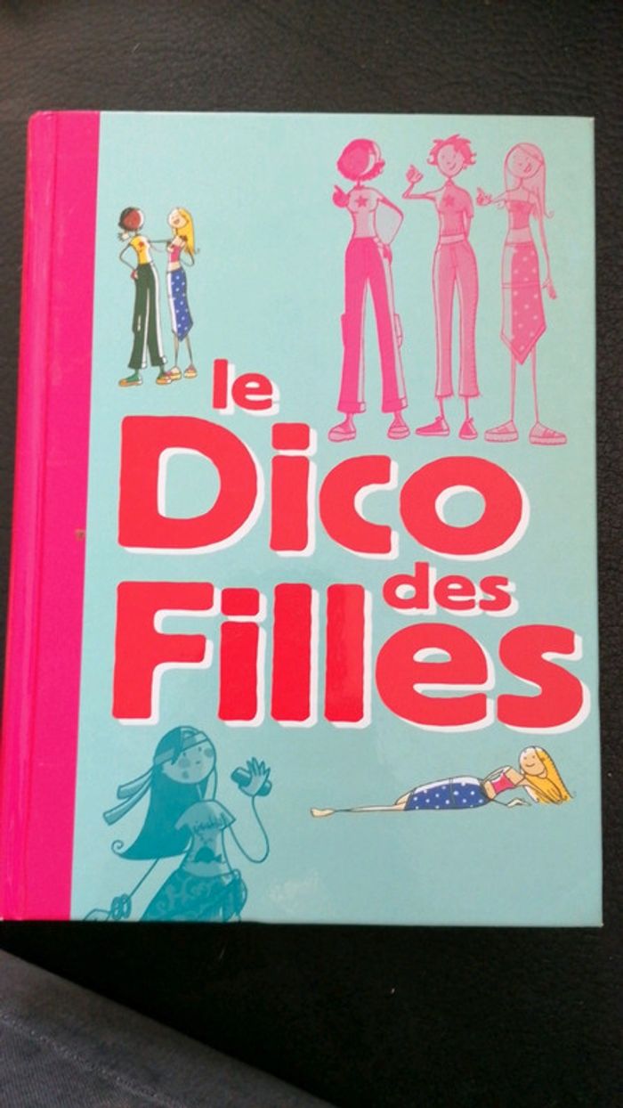 Le Dico des filles