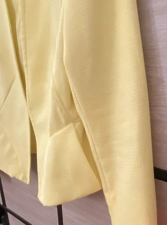 Veste Attentif Paris Taille 38 - photo numéro 6