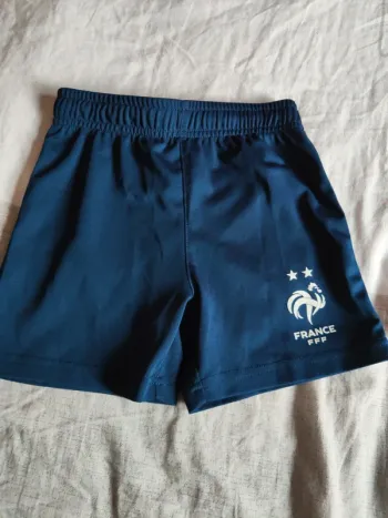 Short 6 ans