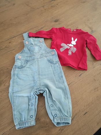 Salopette en jean clair et fine 3 mois