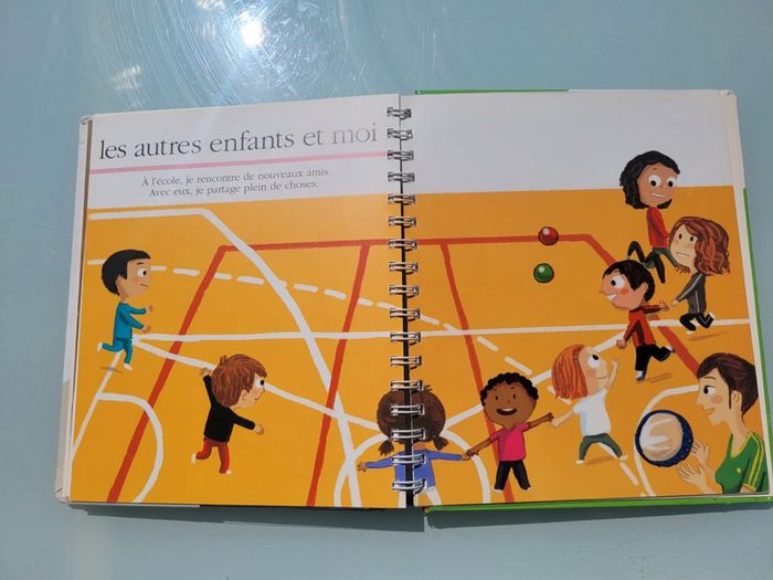 Mes Premières Découvertes Gallimard grand format 🖌 Je vais à l'école 🎒 - photo numéro 12