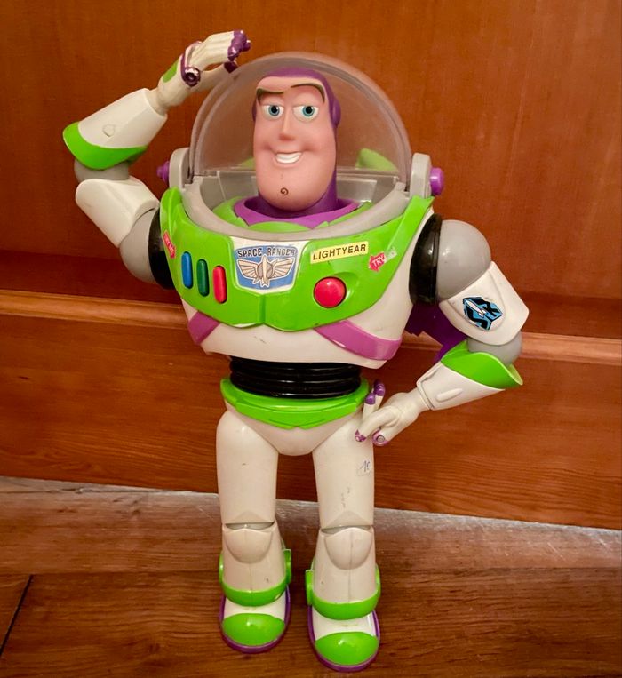 Figurine articulée Buzz l'éclair - photo numéro 7