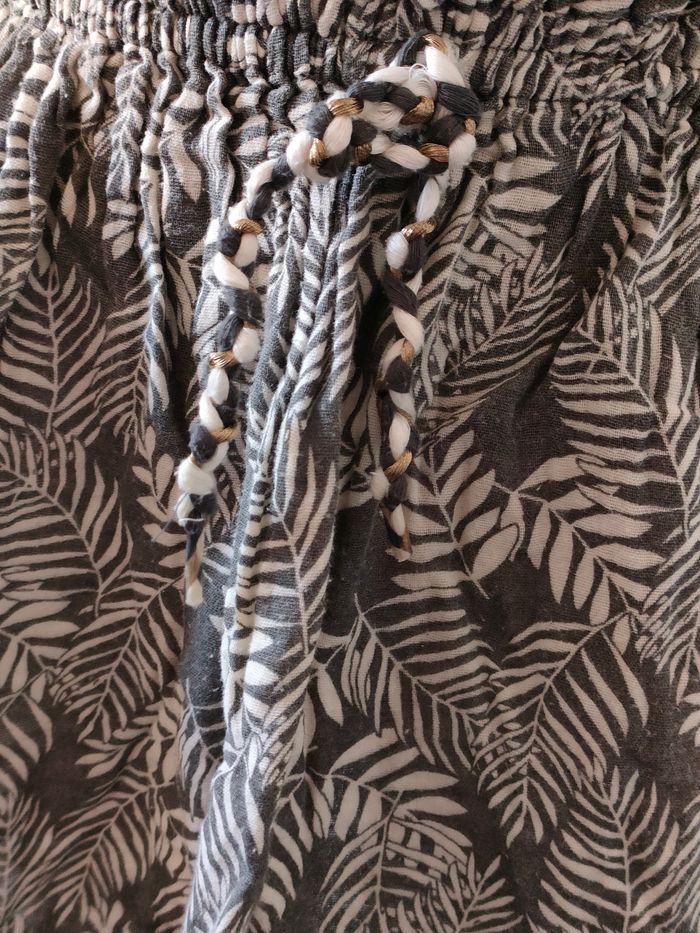 Jupe grise à motifs - photo numéro 5