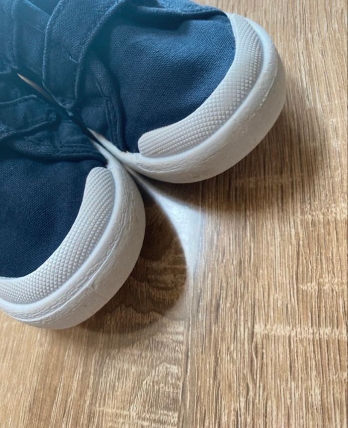 Chaussure en toile - photo numéro 2