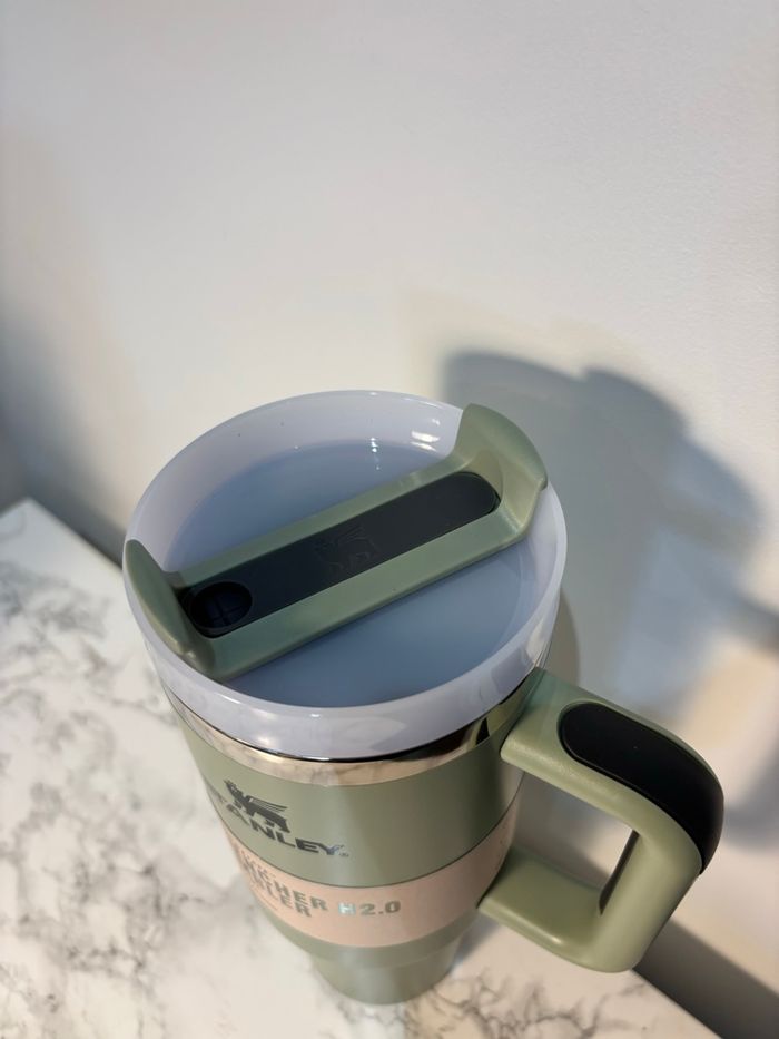 Gourde Stanley 1,18 L – Neuve - photo numéro 5