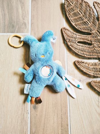 🐰Peluche doudou lapin multi activités sensorielles marque Nattou