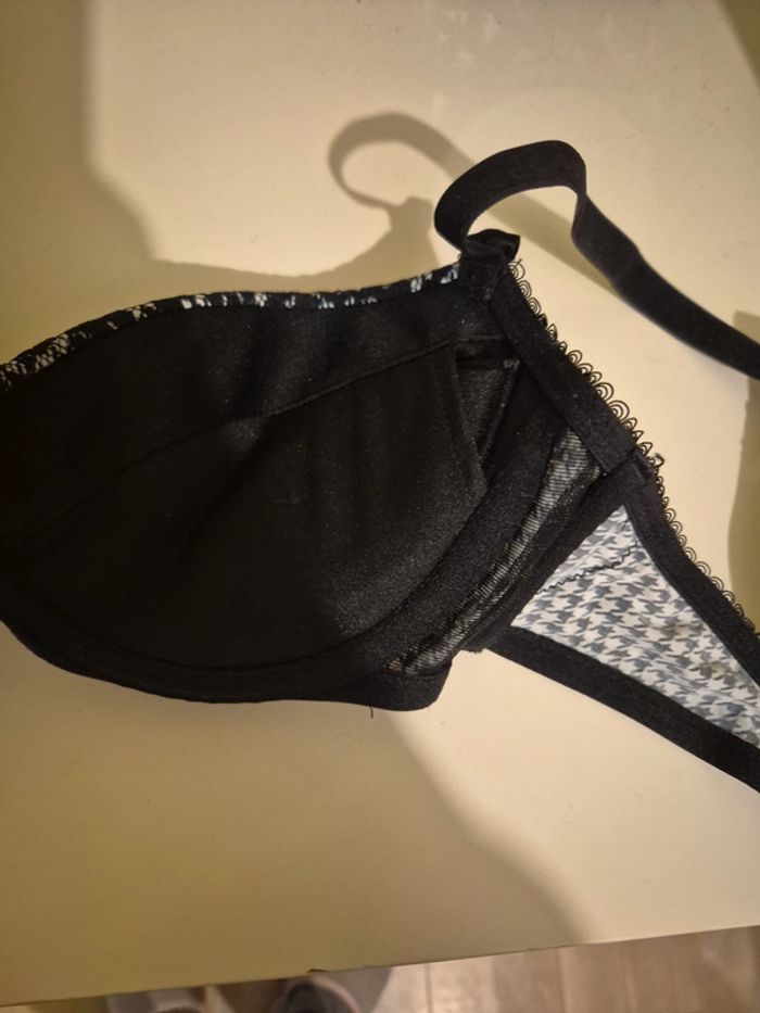 Soutien gorge - photo numéro 2
