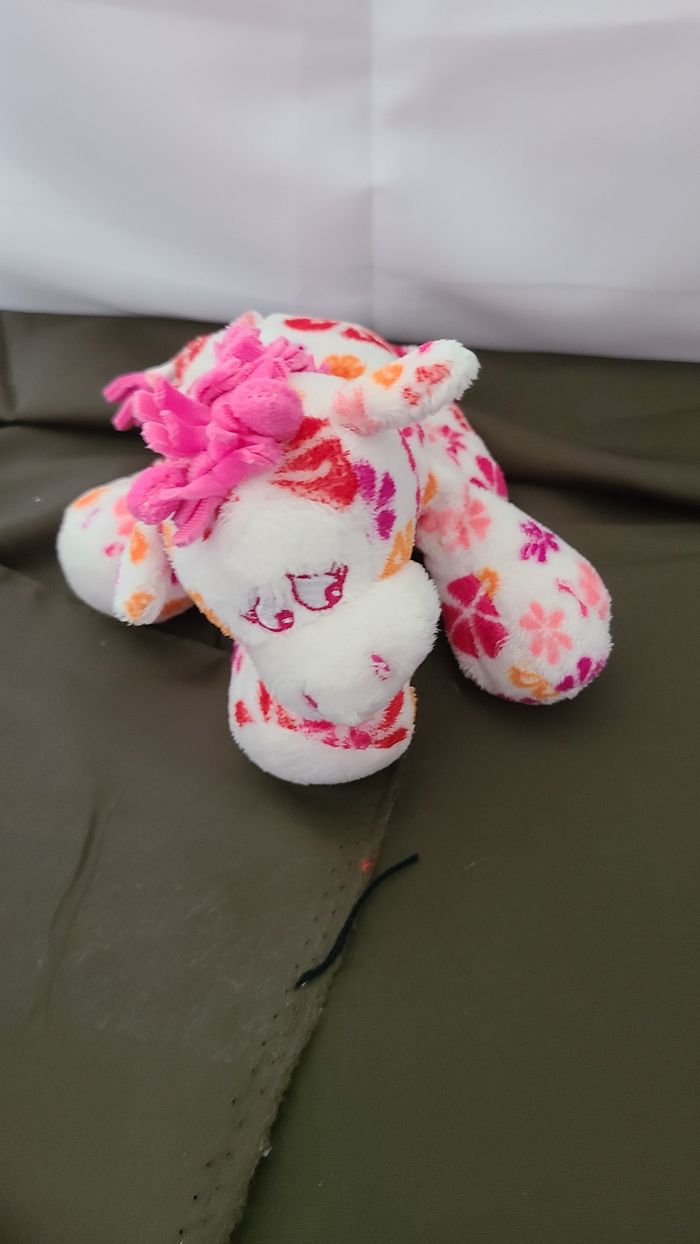 Cheval en peluche Anna Club