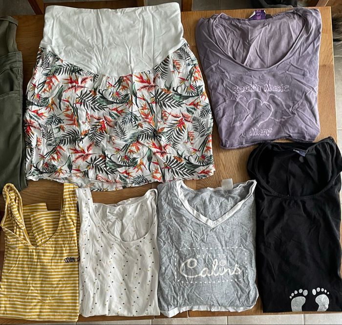 Lot vêtements de grossesse - photo numéro 3