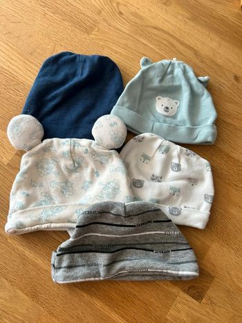 Lot de bonnet