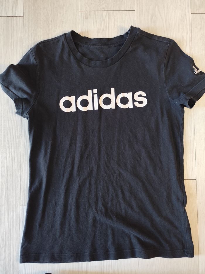 T shirt addidas - photo numéro 1