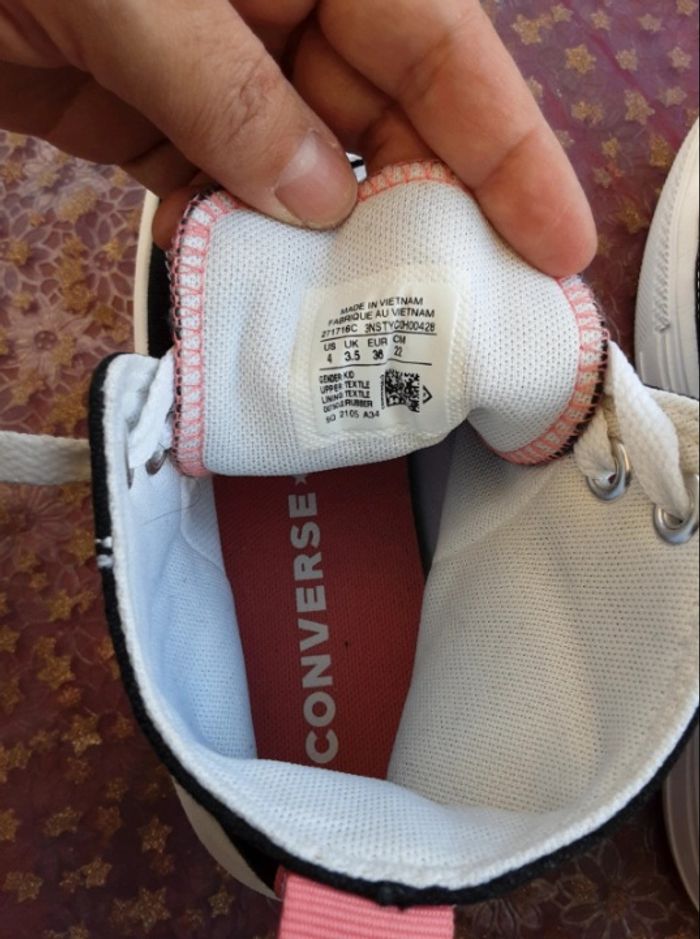 Baskets Converse All Star Chuck Taylor coloris noir taille 36 en très bon état. - photo numéro 6