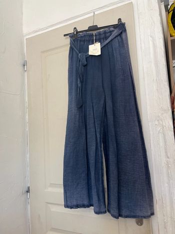 Pantalon bleu marine, 703