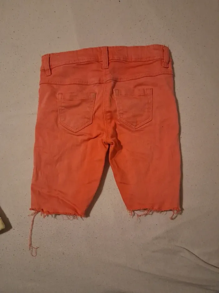 Short tissaia 7ans - photo numéro 4