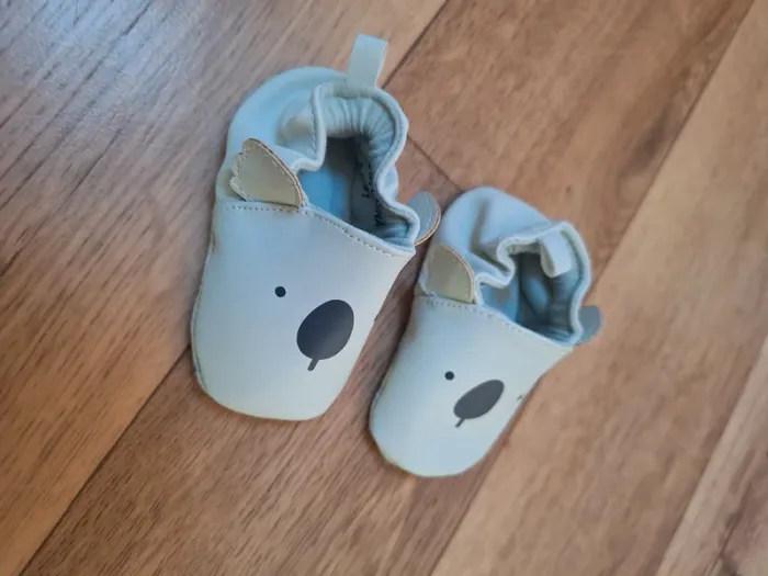 Chaussons bébé taille 6/9mois - photo numéro 2
