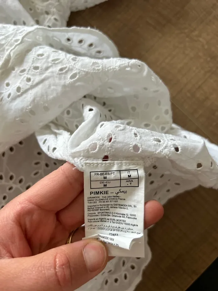 Blouse manche 3/4 femme avec broderie anglaise, taille M - photo numéro 3