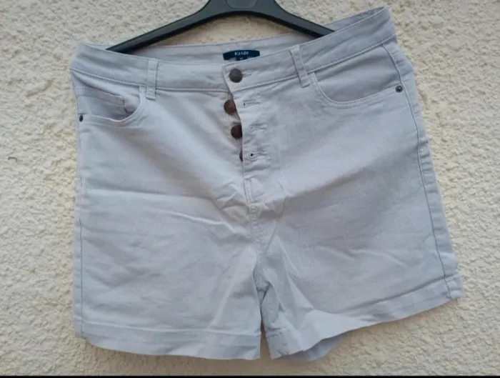 short femme taille 40 kiabi