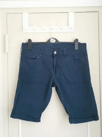 Short Carhartt taille M