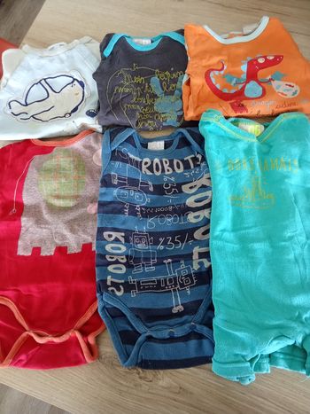 Lot de bodies garçon 