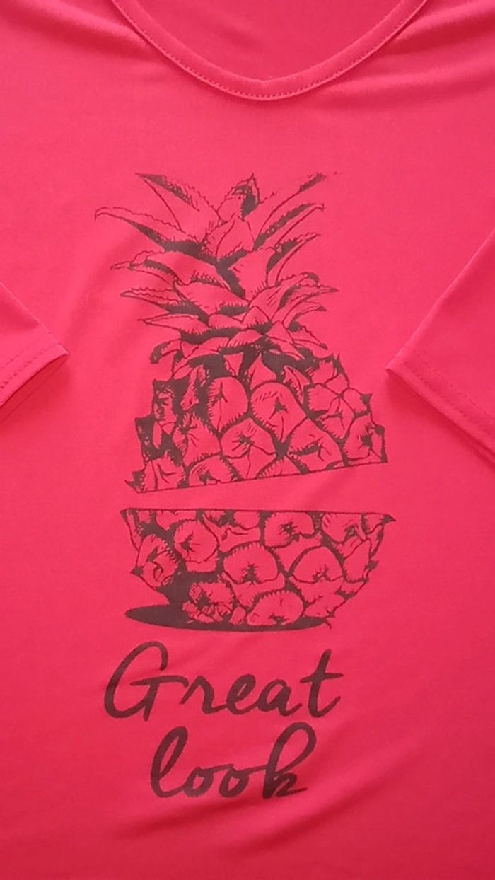 T-shirt - Rouge avec ananas 🍍- Taille 2/M - photo numéro 2