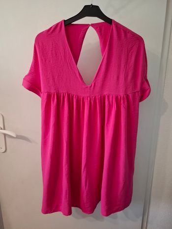 Robe combishort taille 36/38 en très bon état 