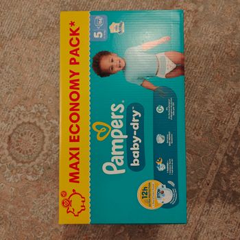 Couche pampers taille05