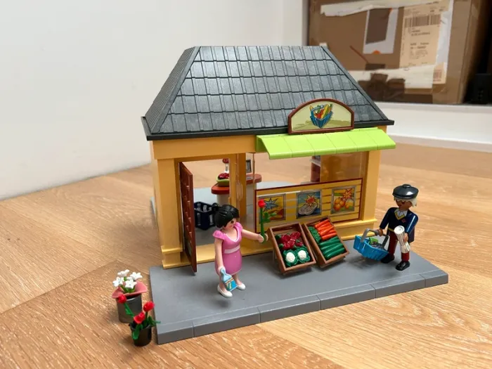 Playmobil city life 70375 comme neuf