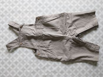 Salopette en velours côtelé beige DPAM – 6 mois – Excellent état