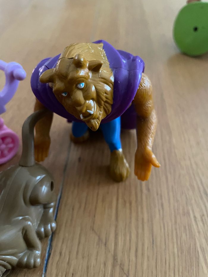 Figurine Disney la belle et la bete - photo numéro 2