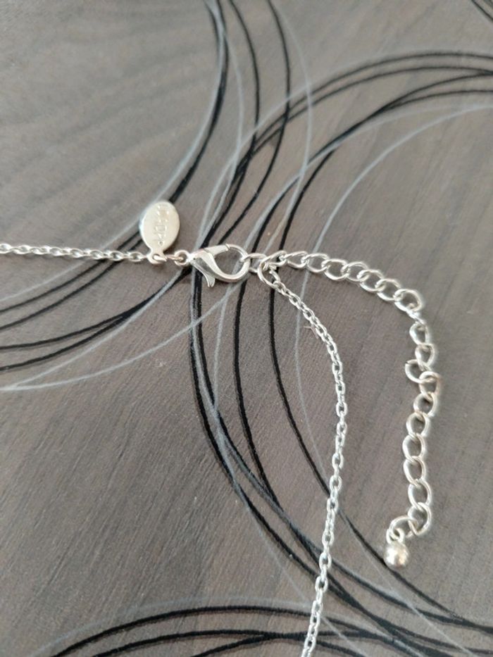 Collier neuf - photo numéro 4