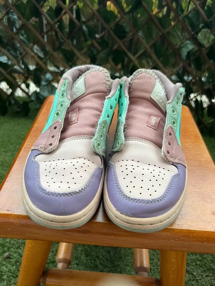 Chaussures Nike femme Taille 37.5 - photo numéro 2